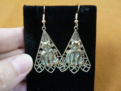(EE770-24-1) little grumpy kitty Cat on triangle brass dangle earrings love cats