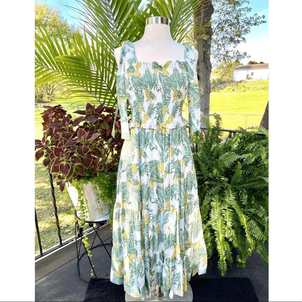 Skies Are Blue Pineapple Smocked Jumper Dress NWT Small