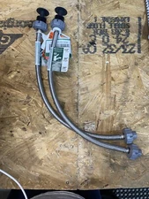 (2) Fluidmaster Twist Click Seal Faucet Connector 3/8" x 1/2" x 20" B1F20CSR