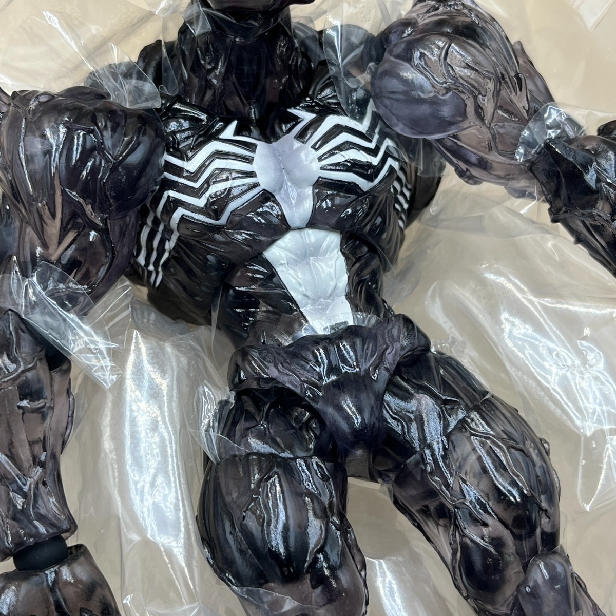 Kaiyodo VENOM AY-003EX Invisible Color Version MARVEL