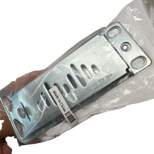 Cisco RCKMNT-19-CMPCT 19in Rackmount Bracket Kit for Catalyst Switch 53-2905-01 - Picture 14 of 14