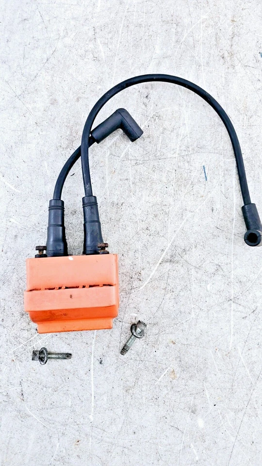 1995 年 HARLEY DYNA 可转换点火线圈 + 火花塞电线 31620-88 原始设备制造商 高清 — 第 2/4 张图片