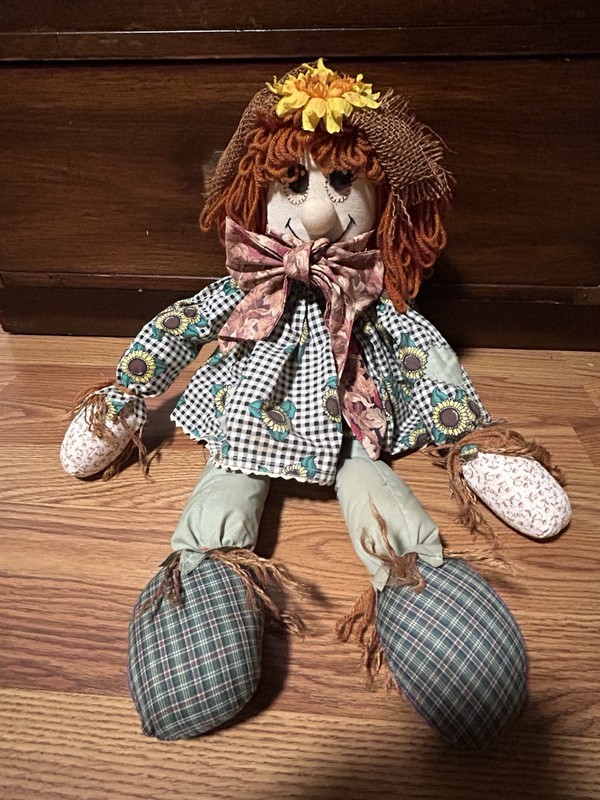 24” Vintage Doll Fall Seasonal Decor Scarecrow Sunflowers Autumn Leaves Yarn