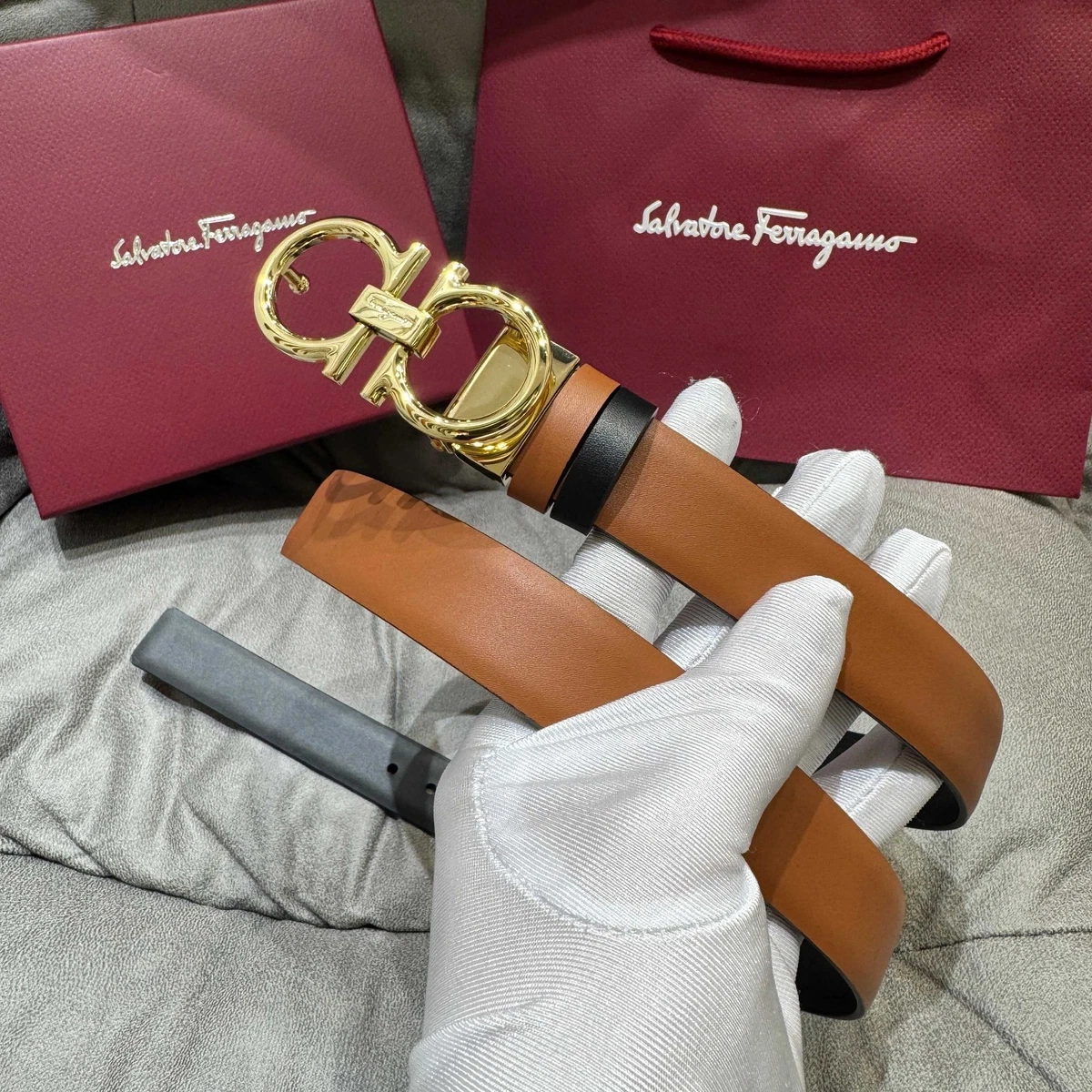 Salvatore Ferragamo Women Gancini Reversible Leather Belt
