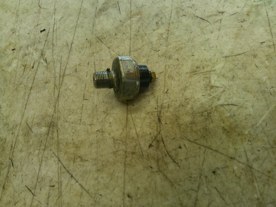 #ad 1994 2003 Honda Magna 750 VF750 oil pressure sensor $4.99