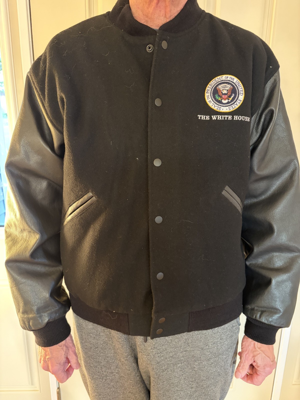 White House Insignia Jacket - Men's Size L