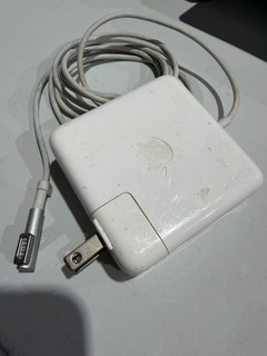 Apple MagSafe1 60W Power Adapter White