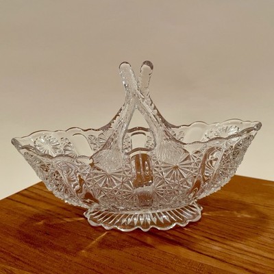 Vintage Davidson Depressed Glass Daisy Basket