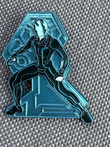 Tron Legacy Disney Pins Rare - Picture 2 of 5