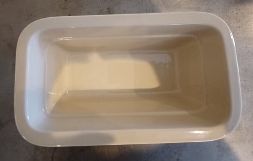 Padella per pane in gres giallo da cucina ben attrezzata - Foto 6 di 12