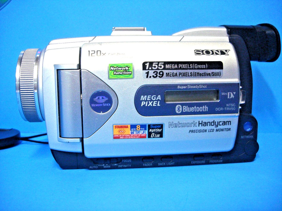 RECONDITIONED U.S. VERSION Sony DCR-TRV50 MiniDV Camcorder