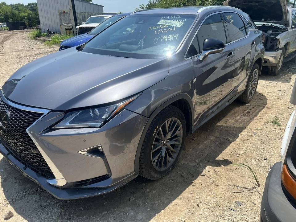 Parasol derecho usado se adapta a: Lexus RX350 2017 iluminado grado A derecho Foto 4 de 4