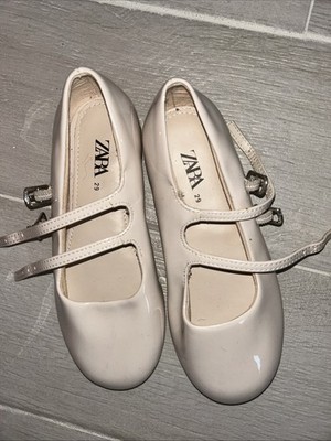Little Girls Zara Size 11.5 Never Worn Dress Shoes