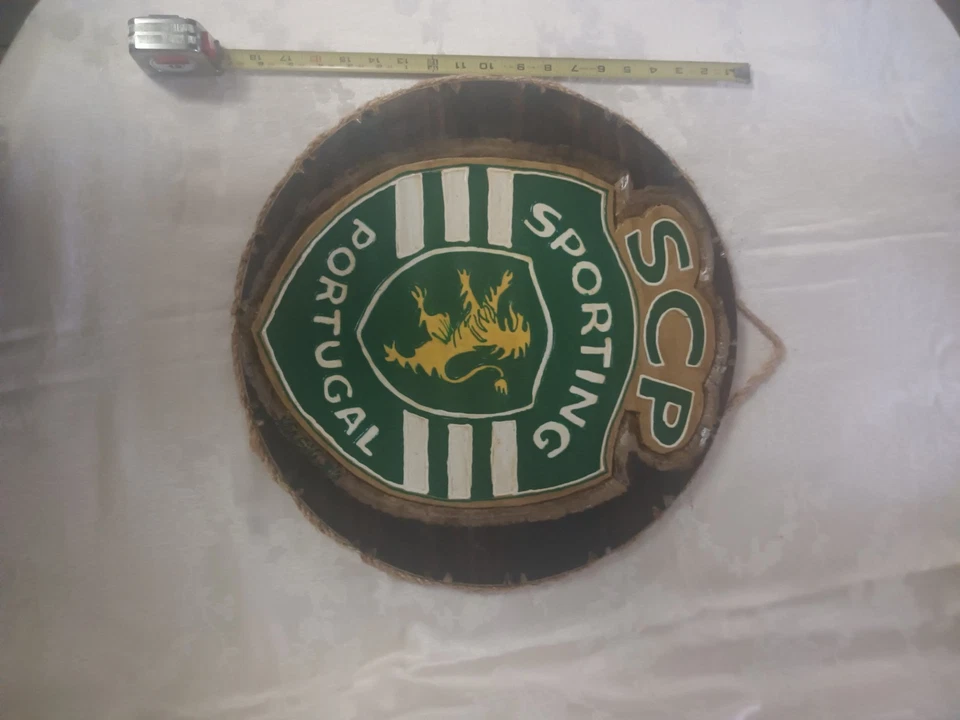 Vintage wall decor, wooden Sporting Portugal Plaque - Image 3 of 4