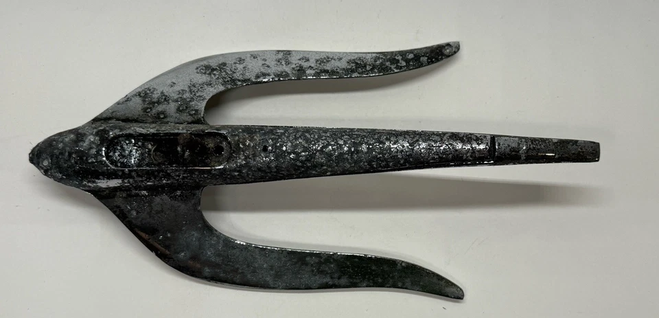 Adorno capó mascota coche Simca años 50 Foto 2 de 4