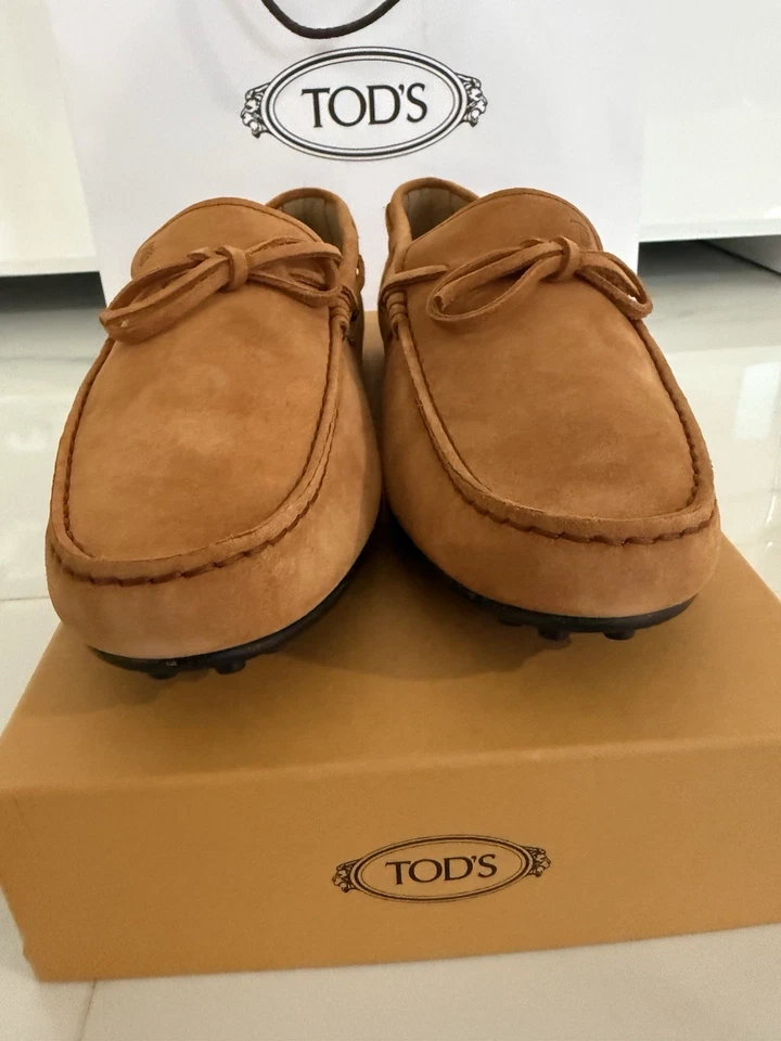 TOD’S CITY GOMMINO Burnt Orange Suede Driving Moccasins Sz.9.5 NEW BOX $985 MSRP - Image 4 of 4