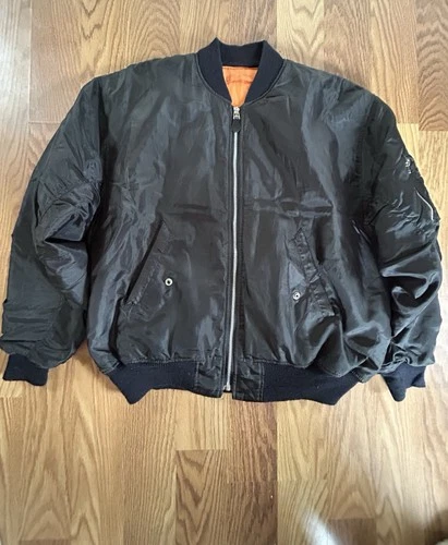 Capcom Street Fighter USA TV Series Staff Jacket  Mens Large Vintage Video Game image 3