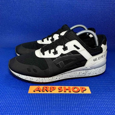 ASICS GEL-LYTE III Men`s Size 10 - Black/Grey Running Shoes  display picture 3