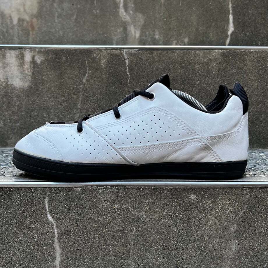 CRAT様☆ 専用ページ☆ Deadstock Vintage 2000 Nike Ovidian Wht Lt Grph Met Blk Har Blu