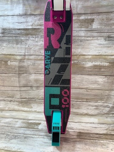 Madd Gear Light Up Carve Rize 100 Scooter - Picture 6 of 9