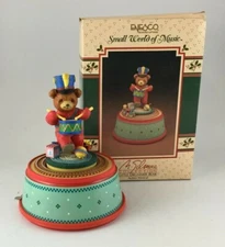 Enesco 1988 Small World Of Music Little Drummer Bear 557714 NEW