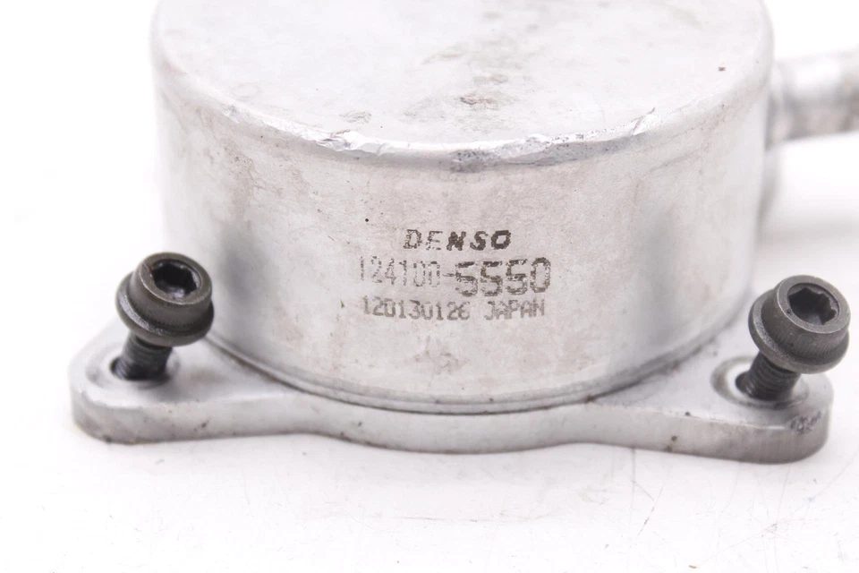 01 SUZUKI GSXR600 OEM ОХЛАДИТЕЛЬ МАСЛА ДВИГАТЕЛЯ 16600-35F10 - Изображение 2 из 4