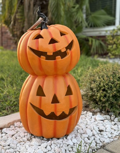 25” HALLOWEEN PUMPKIN LIGHT UP JACK-O-LANTERNS STACKED