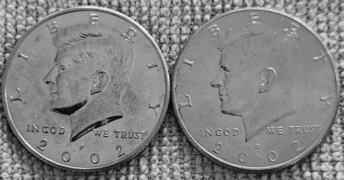 2 - 2002 Kennedy half dollar coins 1 P + 1 D