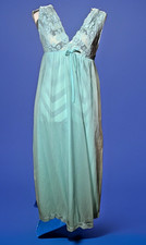 DOUBLE NYLON Vintage 1960s Long Baby Blue Lace Bust NEGLIGEE NIGHTGOWN Sz S