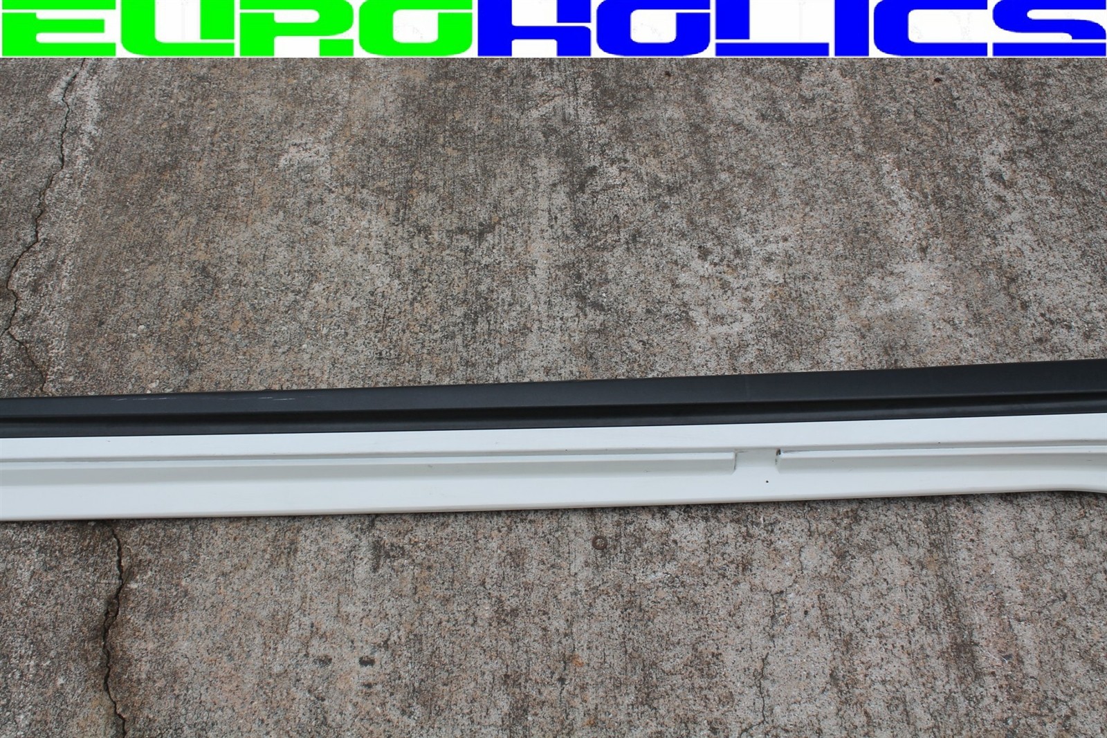 OEM Maserati M157 Ghibli 14-23 Right Passenger Side Skirt Rocker Panel WHITE