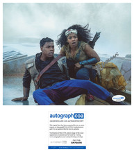 Naomi Ackie 'Star Wars: Rise Of Skywalker' Signed 8x10 Photo 'Jannah' ACOA