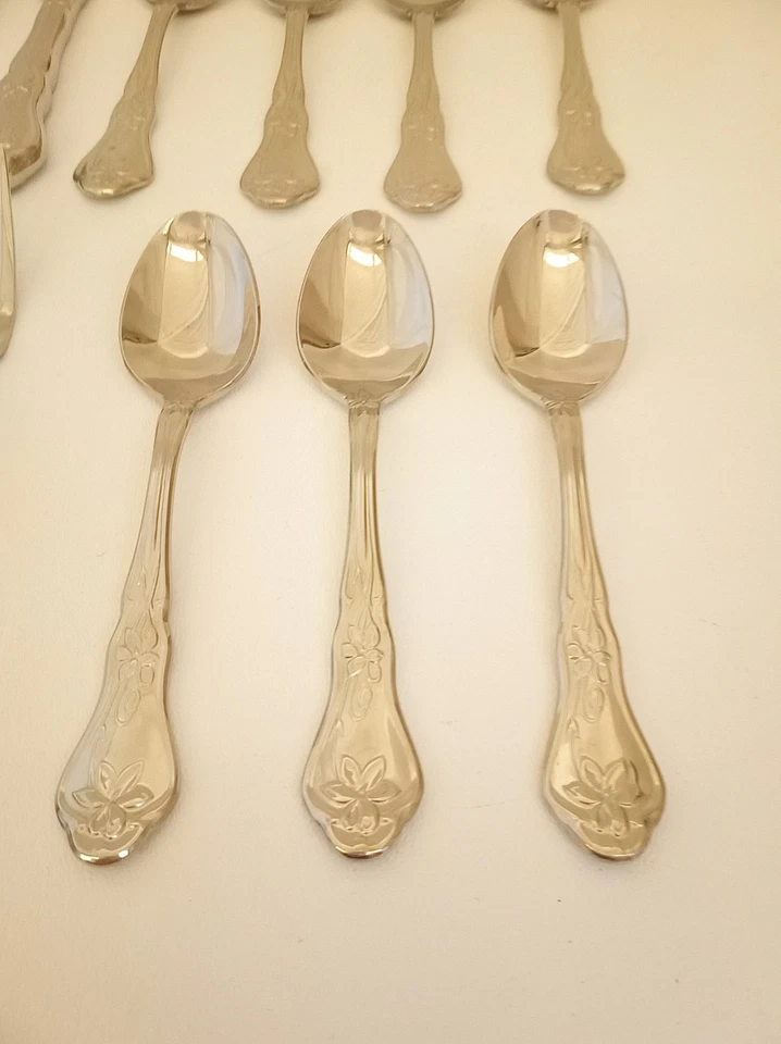 Gorham Sweet Violet stainless flatware 18/8 new spoons knives forks set of 14 - Image 4 of 4