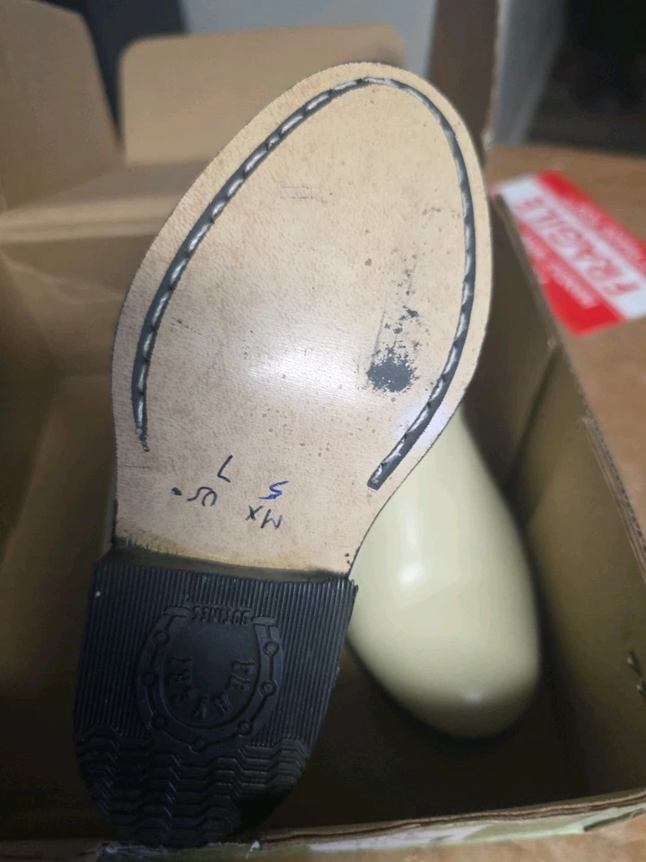 Toddler charro boots size 7 beige - Image 2 of 4