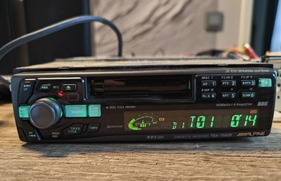 Alpine TDA-7562R Kassettenradio und CD Wechsler CHA-S614 Vintage