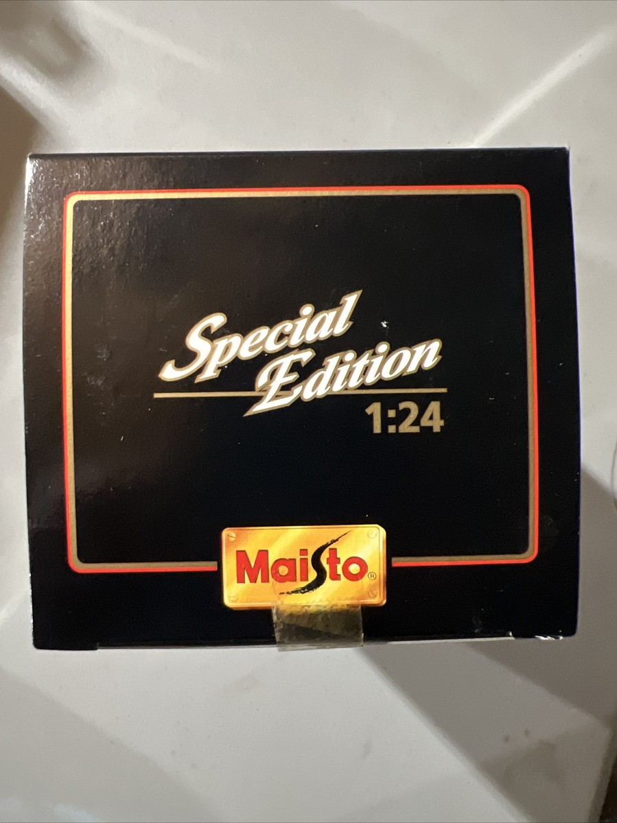 Maisto 1:24 Die Cast BMW Z4 Special Edition 31215 In Box | eBay