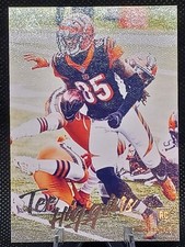 2020 Panini Chronicles Luminance Update Tee Higgins RC Rookie Card #214. rookie card picture