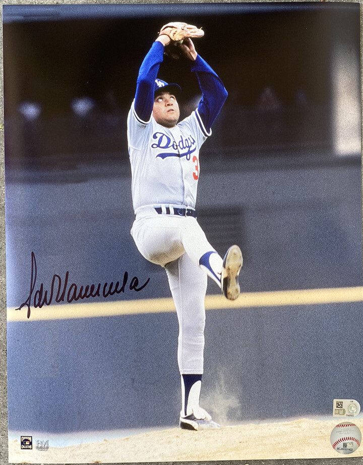 Fernando Valenzuela LA Dodgers Signed Autographed 11x14 MLB 