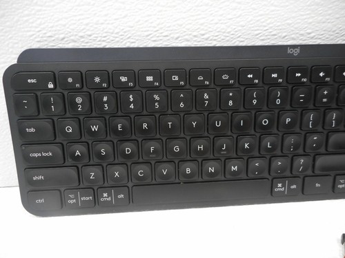 Logitech MX Keys 920-009295 Advanced Wireless Illuminated Keyboard - Picture 4 of 4