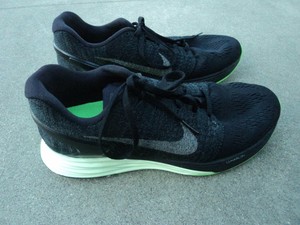 nike lunarglide trainers
