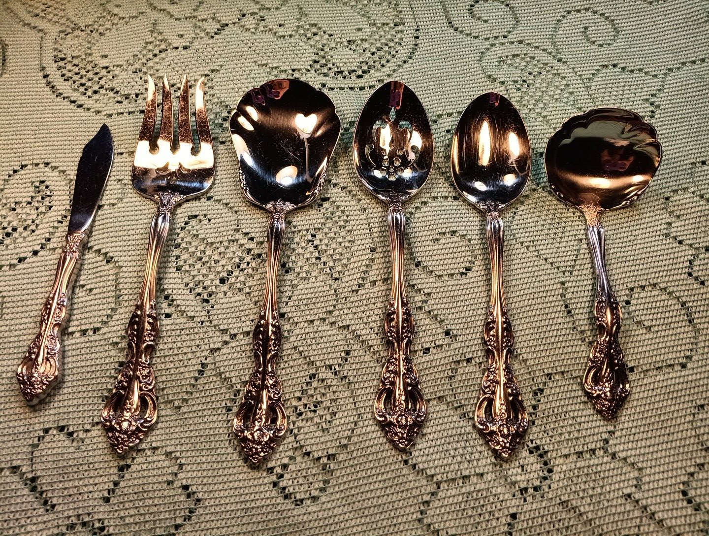 Oneida Michelangelo 6 Serving Pieces Stainless Flatware Spoons Ladle Fork Knife