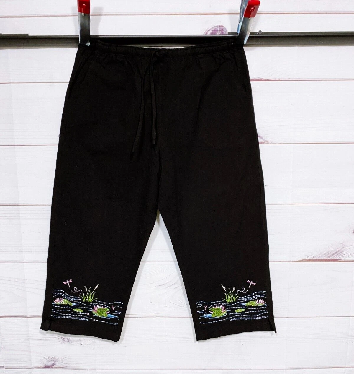Jane Ashley Womens Capri Pants Size M Black w/Drawstring Embroidered 100% Cotton