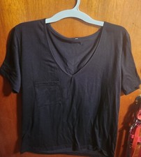 Women's Short Sleeve V-Neck Shirts Loose Casual Tee T-Shirt With Front Pocket