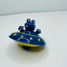 Braum's Blue Dinosaur In Spaceship Hard Plastic 2004 Promotional Toy