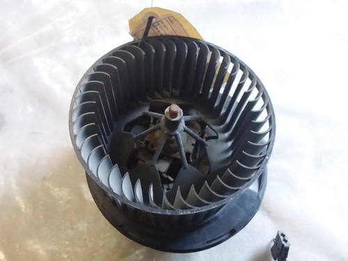 VOLKSWAGEN GOLF HEATER FAN MOTOR GEN 5, VALEO P/N 1K2819015, NON CLIMATE CONTROL