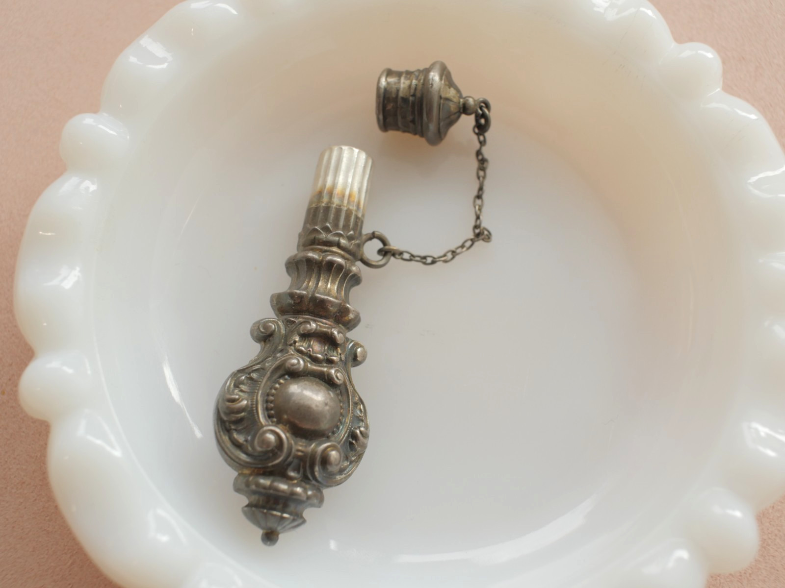 Victorian Sterling Vinaigrette Scent Bottle for a Chatelaine, Perfume bottle
