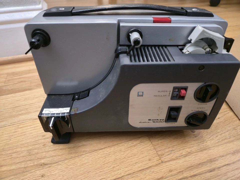 Proyector de película Sankyo Dualux 1000 doble formato S8/R8 mm ¡sin probar en caja! Foto 2 de 4