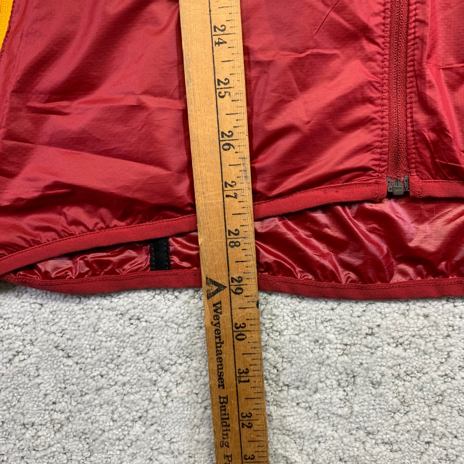 Nike USC Trojans Vest Mens Medium Red Gold Sleeveless Zip Up Windbreaker College