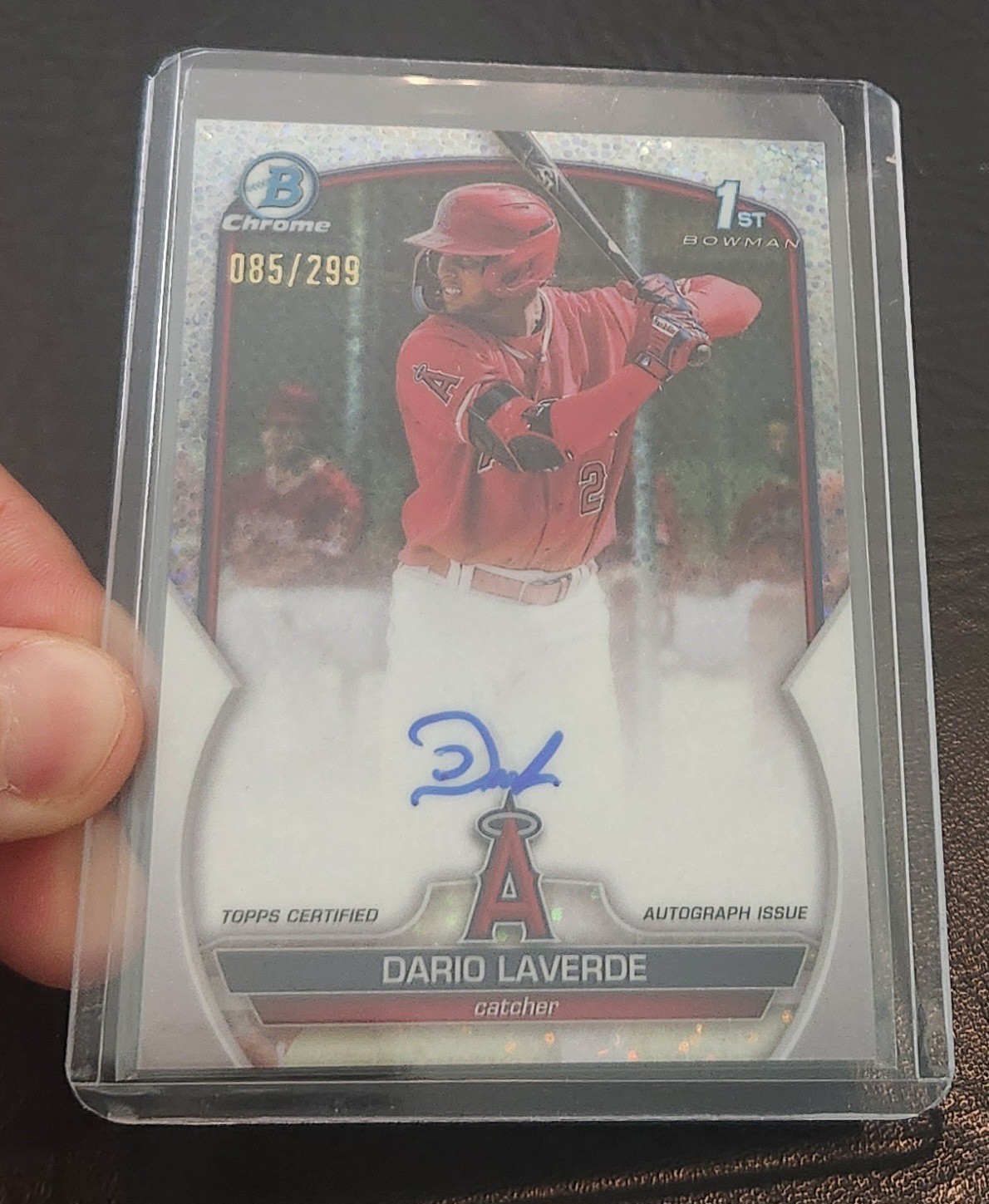 Dario Laverde 2023 Bowman Chrome 1st Auto Speckle Refractor /299 Angels