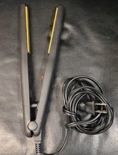 Hot Beauty Professional ½" Ceramic Flat Iron