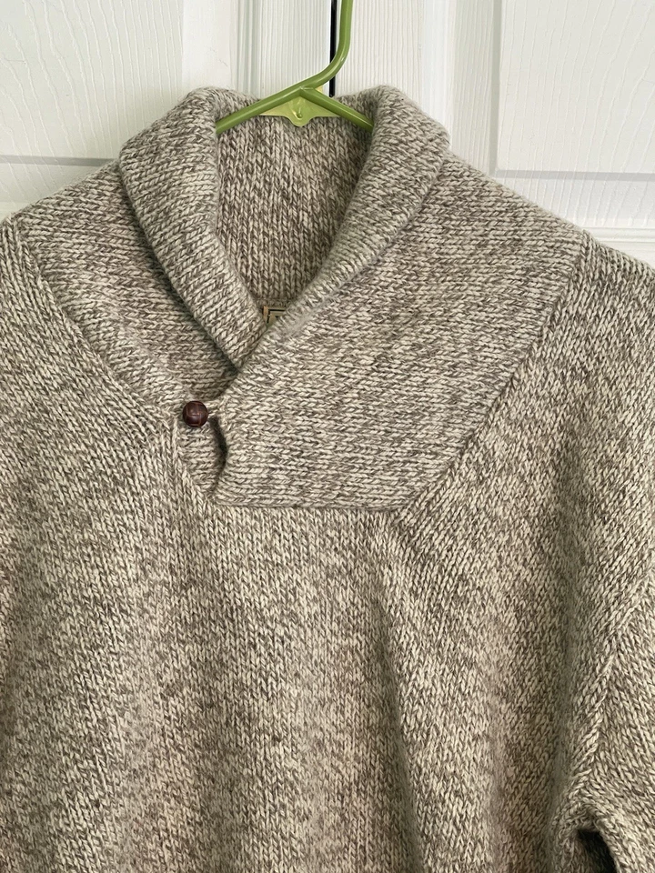 DE COLECCIÓN L.L. Suéter Cuello Chal Lana Frijol, Pullover Mediano, Lana Moteada Hecho en EE. UU. Foto 3 de 4